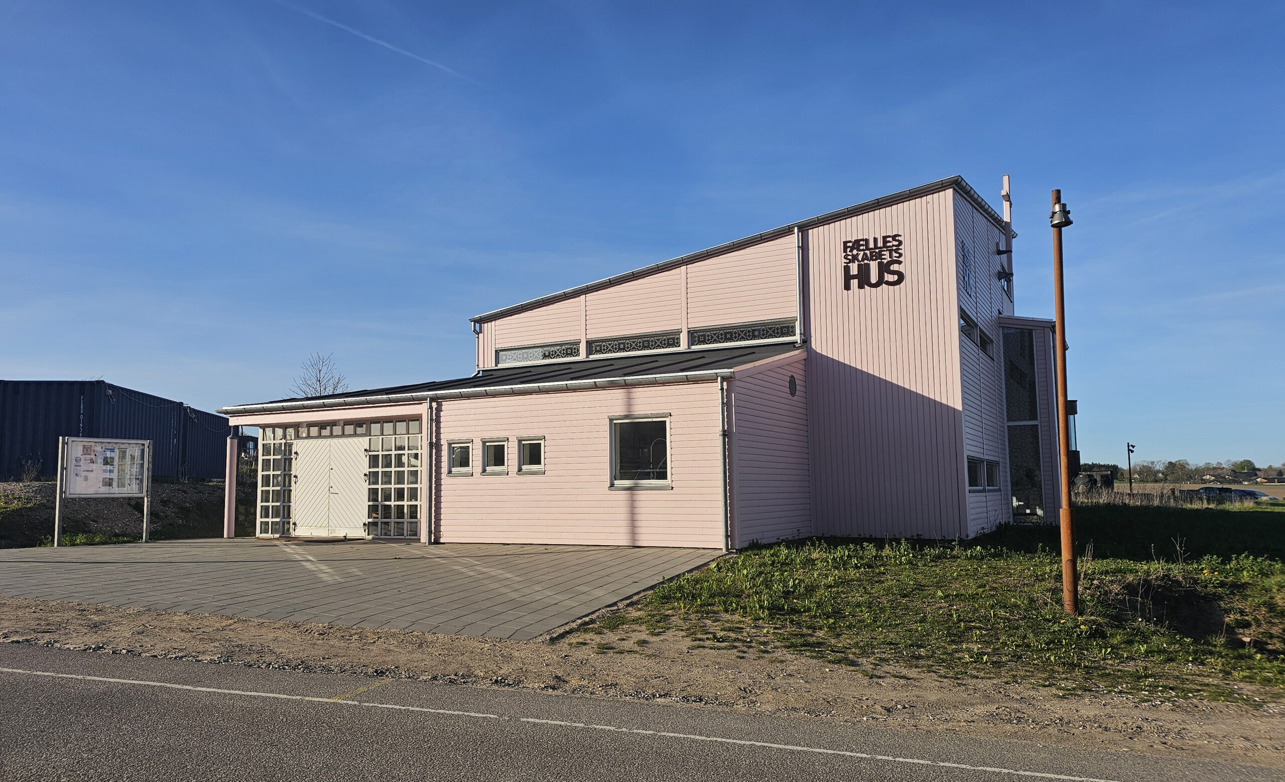 nxSDfk0suQvk-20260423_184002 Opførelse af skole- og daginstitutions bygning
