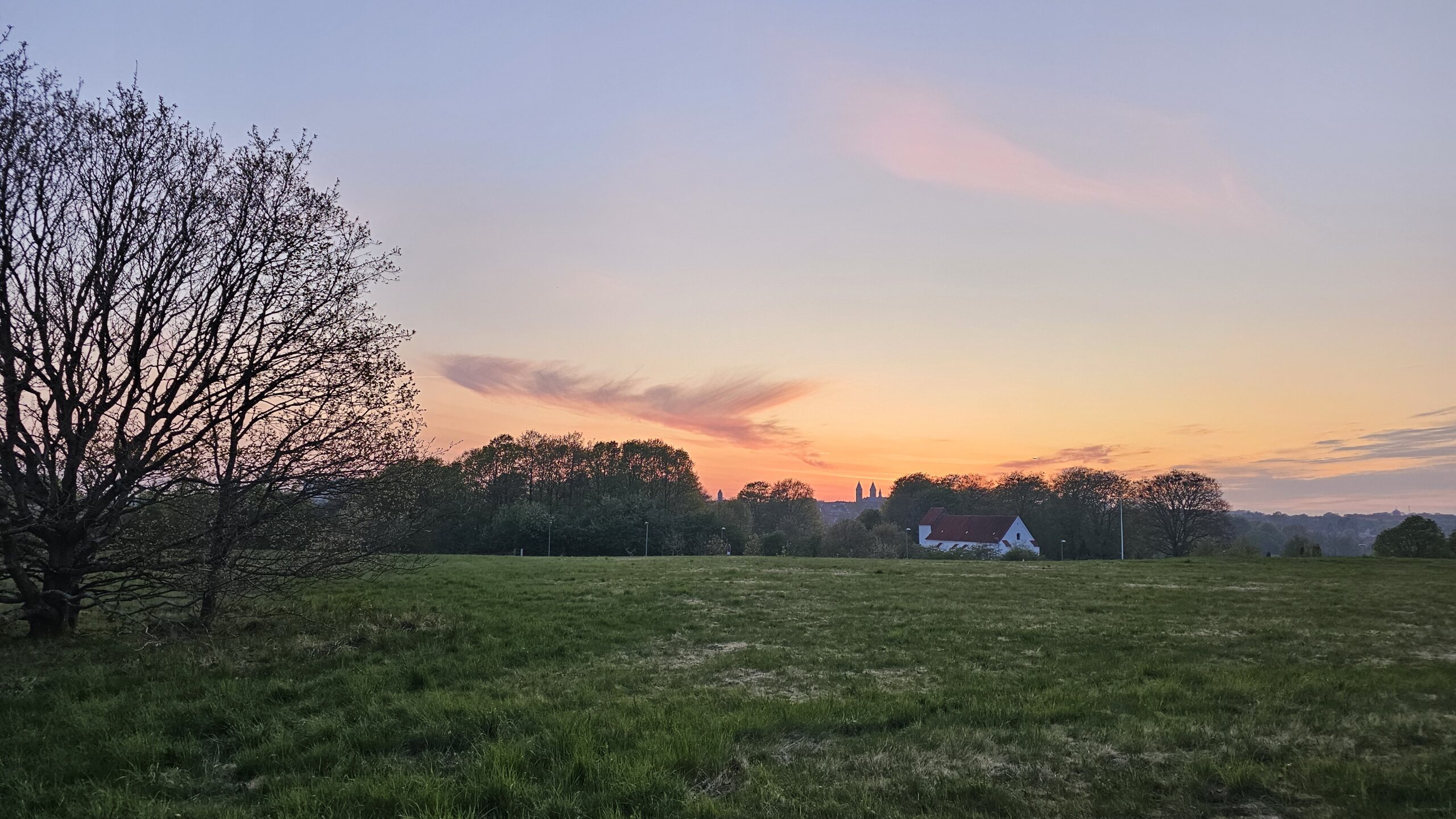 Asmild Kirke